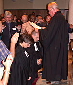 un momento della consacrazione al ministero pastorale  (foto Riforma)